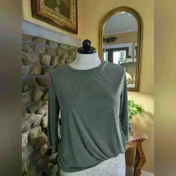 Green Envelope Los Angeles Women's Top Size L - Picture 1 of 10